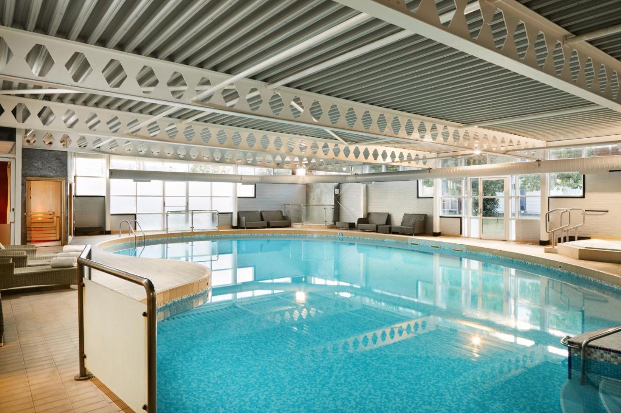 Langstone Quays Resort, Portsmouth Havant Eksteriør bilde