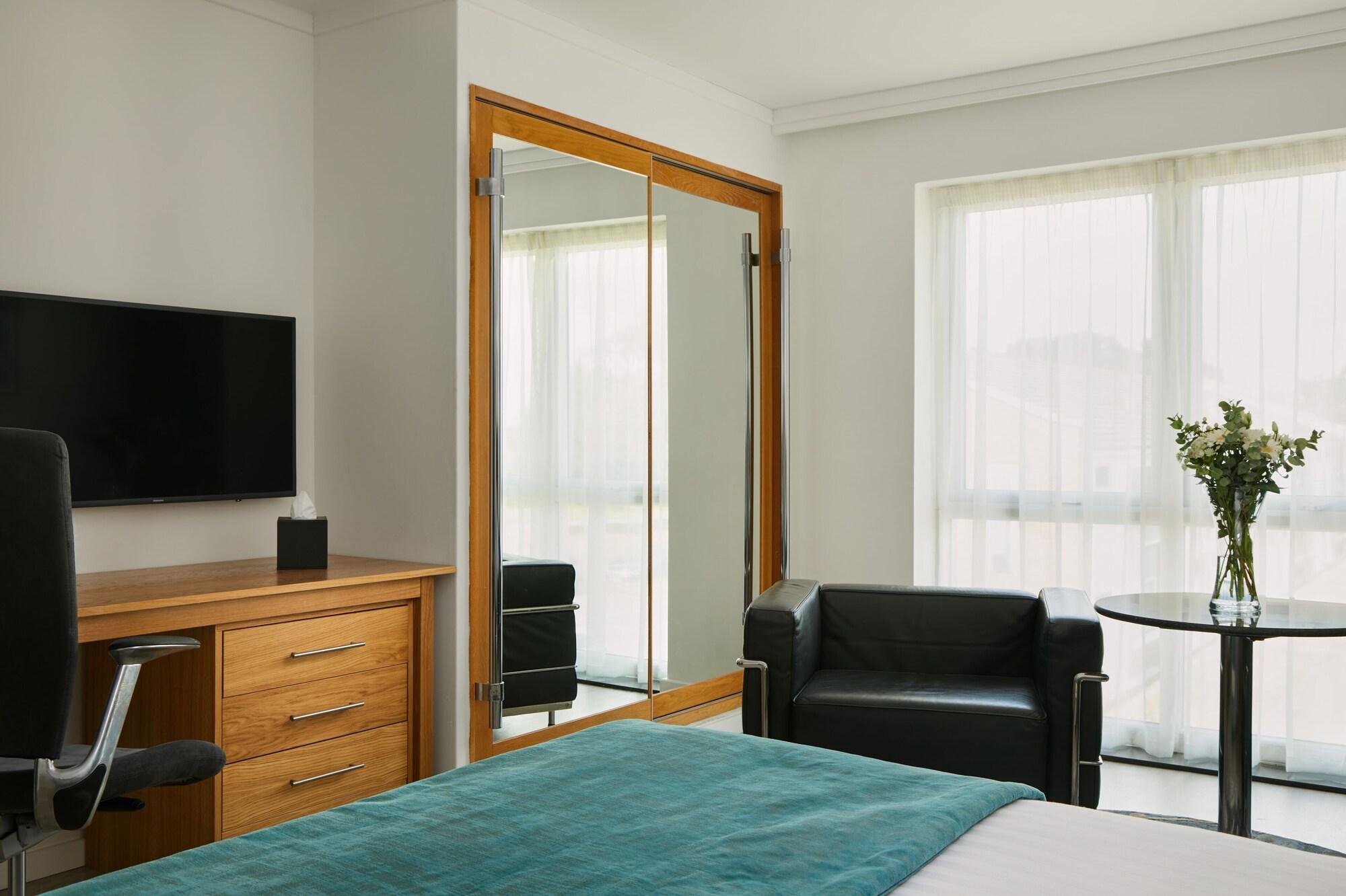 Langstone Quays Resort, Portsmouth Havant Eksteriør bilde