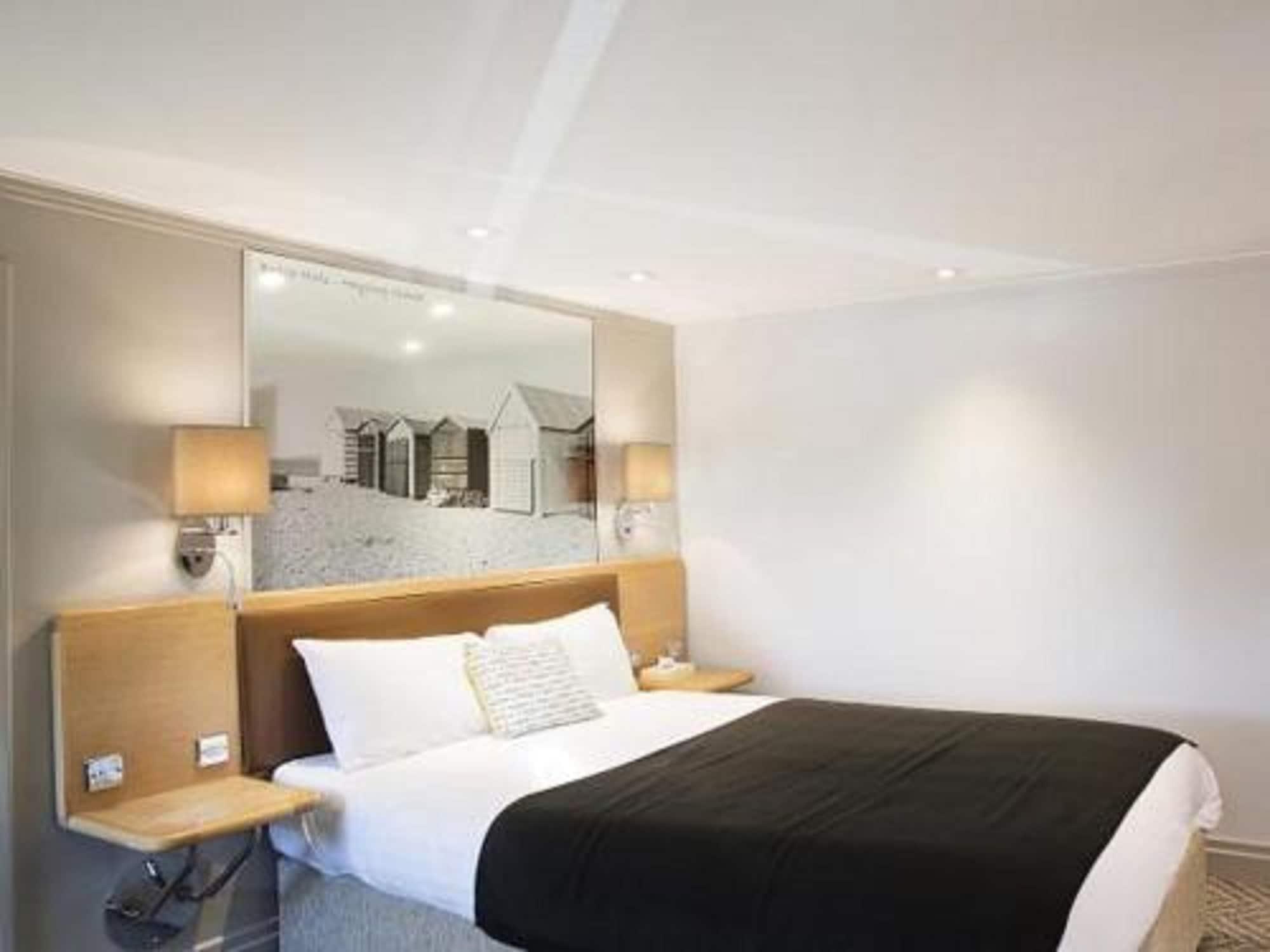 Langstone Quays Resort, Portsmouth Havant Eksteriør bilde