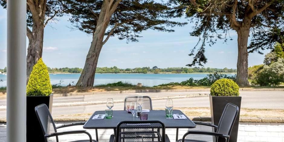 Langstone Quays Resort, Portsmouth Havant Eksteriør bilde